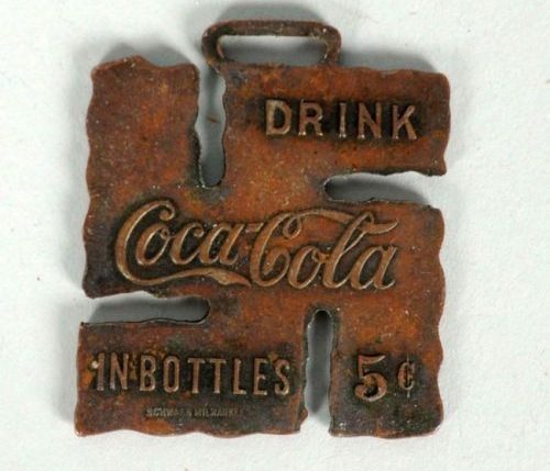 Gadget Coca Cola del 1925, quando la svastica era ancora un simbolo di buona fortuna