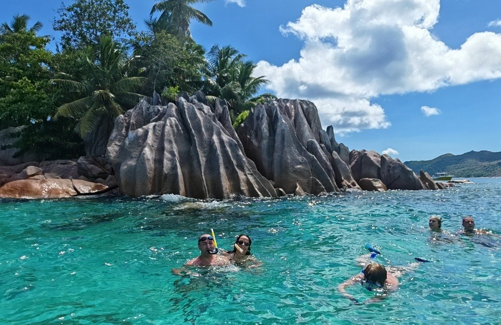 Snorkeling Seychelles